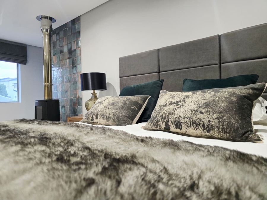 4 Bedroom Property for Sale in Oubaai Western Cape